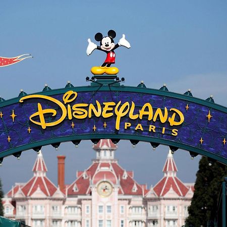 La Royaute A 22 Min De Disneyland Et Center Parcs Meaux Eksteriør billede
